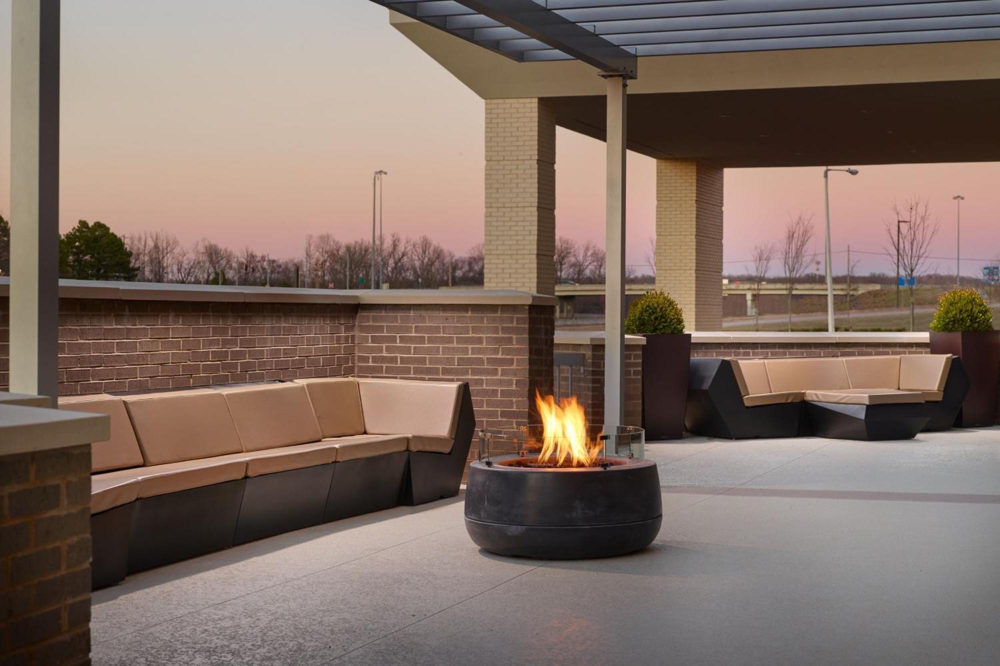 Springhill Suites By Marriott Arlington Tn Eksteriør billede